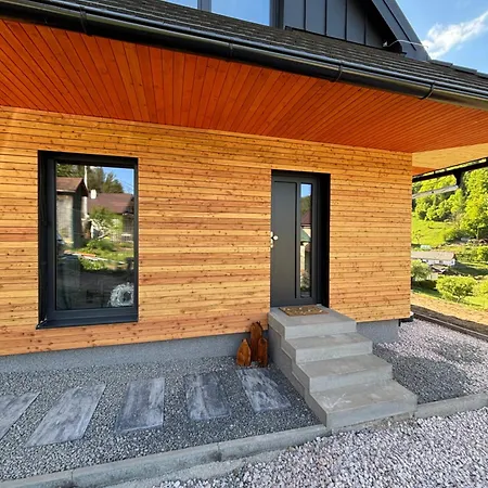 Chalet Happynewhome Slovensky Raj *
