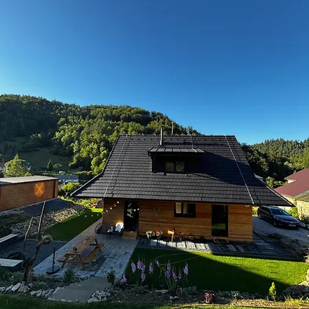 Happynewhome Slovensky Raj Dağ evi *